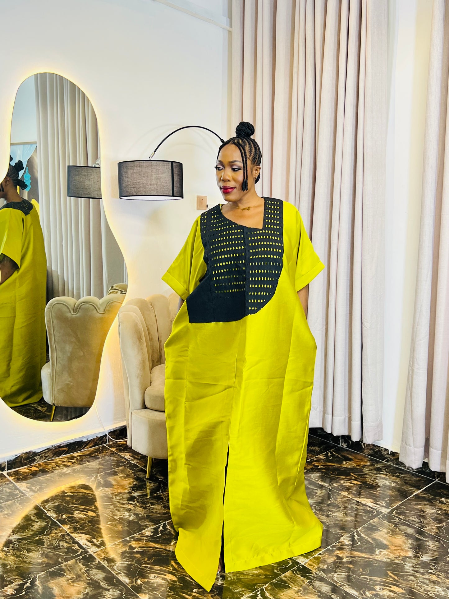African woman wearing a structured Mikado boubou dress – one-size kaftan